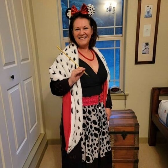 Cruella De Ville Halloween Costume or Disney Bounding Outfit dress size 12 - Picture 2 of 11